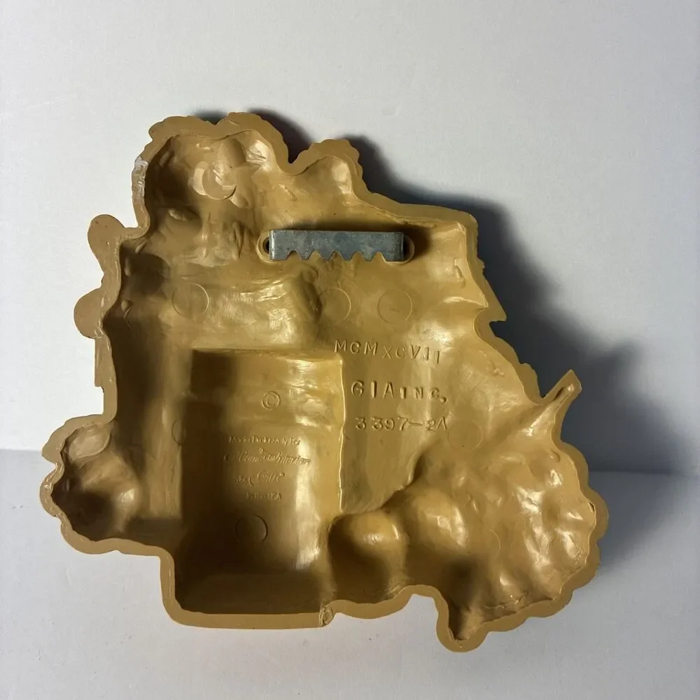 Y2K Home Interiors and Gifts 3D Molded Resin Kitchen Preserves Wall Plaque
